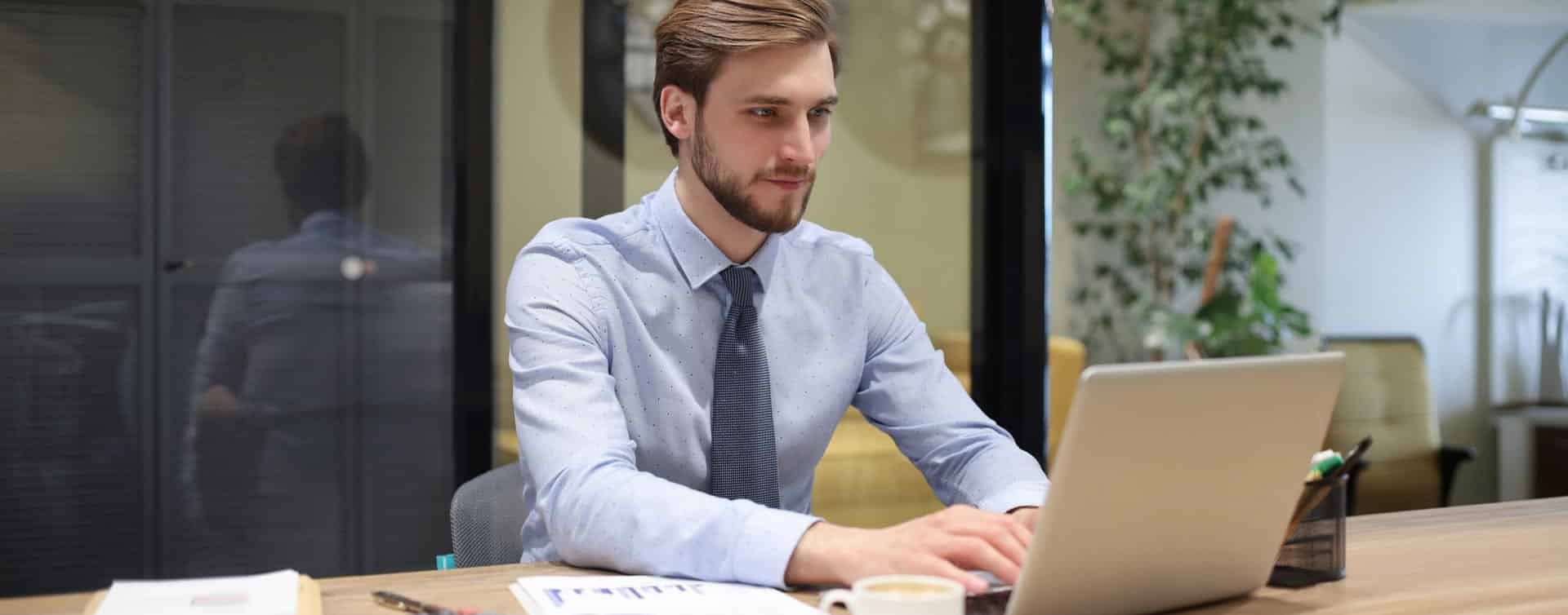 Продавец-консультант, кассир, товаровед
